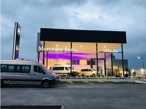 Fachada agencia Mercedes-Benz Sprinter Apodaca